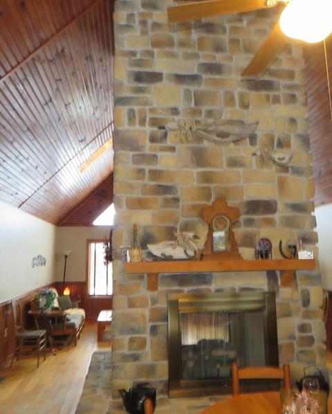 612 Cedar Ln, Buchanan, VA 24066 photo 33