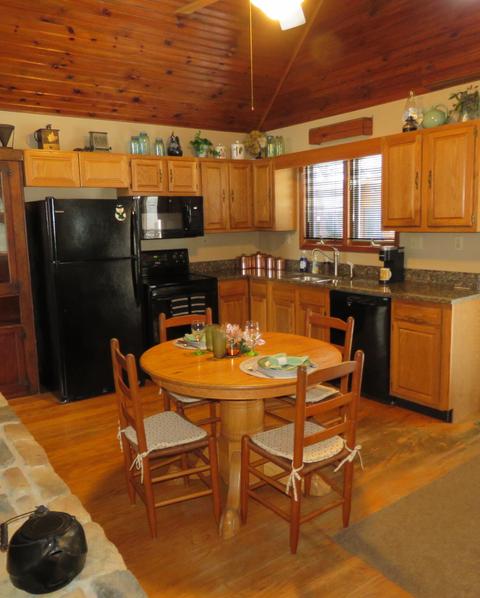 612 Cedar Ln, Buchanan, VA 24066 photo 20
