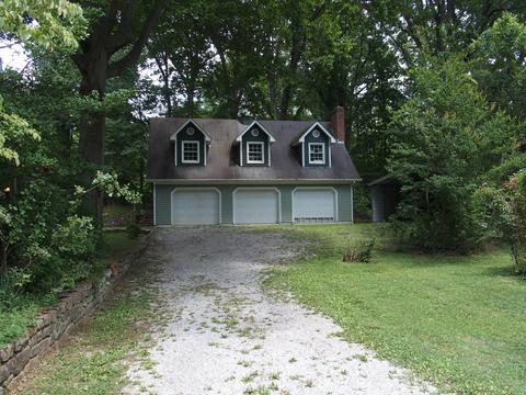 3933 Alleghany Dr, Salem, VA 24153 photo 6