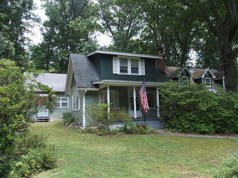 3933 Alleghany Dr, Salem, VA 24153 photo 1