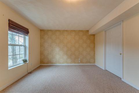 115 Chenault St, Buchanan, VA 24066 photo 32