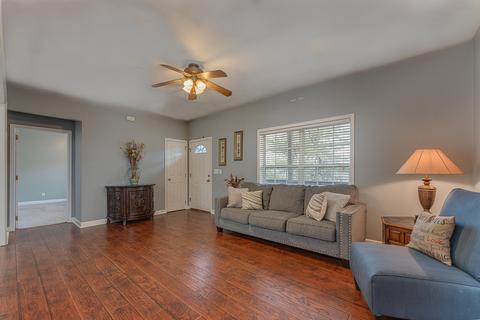 115 Chenault St, Buchanan, VA 24066 photo 22