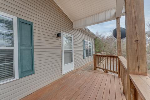 115 Chenault St, Buchanan, VA 24066 photo 48