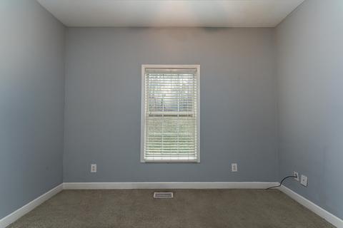 115 Chenault St, Buchanan, VA 24066 photo 18