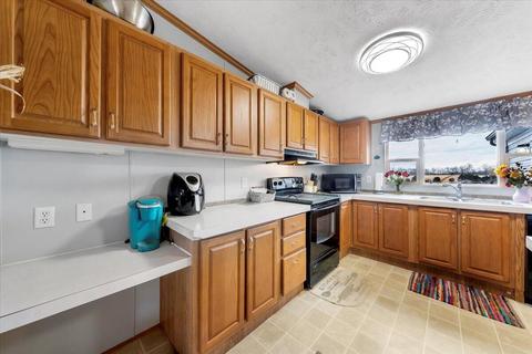 3132 Sandy Level Rd, Goodview, VA 24095 photo 15