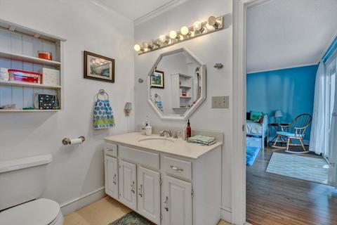100 Bay Front Rd, Penhook, VA 24137 photo 42