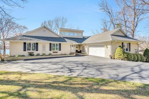 100 Bay Front Rd, Penhook, VA 24137 photo 8