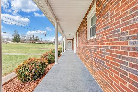 5540 Franklin St, Ferrum, VA 24088 photo 9