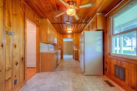 5540 Franklin St, Ferrum, VA 24088 photo 20