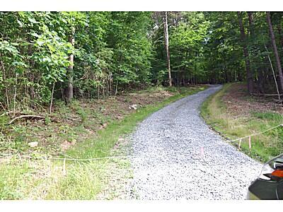 3 Stoney Battery Road, Troutville, VA 24175