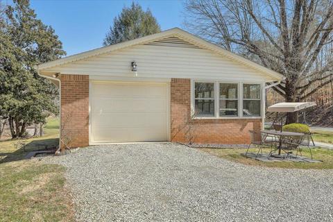 2775 Circle Creek Rd, Penhook, VA 24137 photo 44