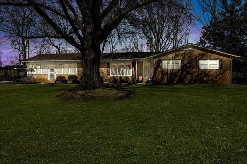 2775 Circle Creek Rd, Penhook, VA 24137 photo 1