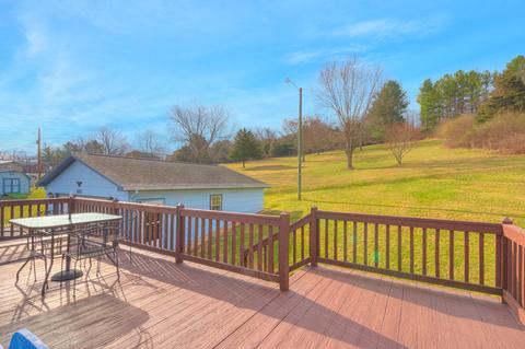 5013 Thornspring Rd, Pulaski, VA 24301 photo 33