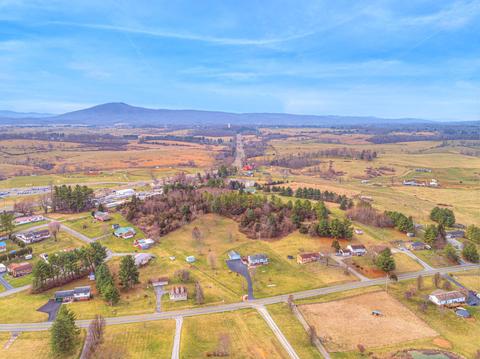 5013 Thornspring Rd, Pulaski, VA 24301 photo 37