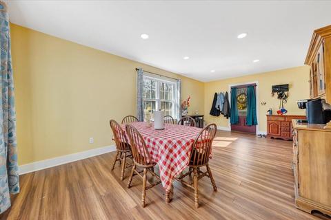11737 Franklin St, Ferrum, VA 24088 photo 5