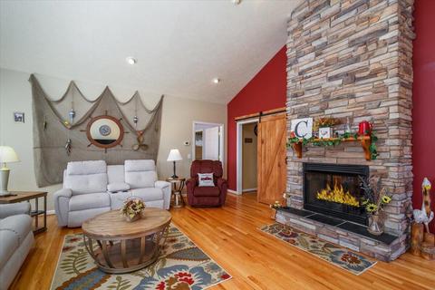 36 Windtree Dr, Moneta, VA 24121 photo 13