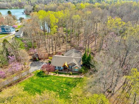 36 Windtree Dr, Moneta, VA 24121 photo 1