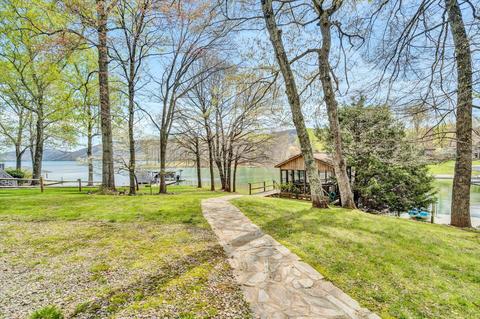 5828 Smith Mountain Rd, Penhook, VA 24137 photo 11