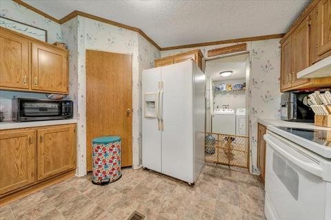 170 Dagger Spring Rd, Eagle Rock, VA 24085 photo 12