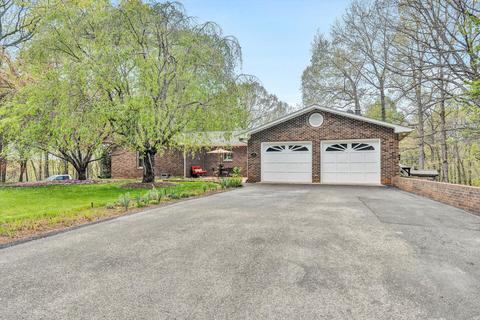 118 Hickory Dr, Goodview, VA 24095 photo 2
