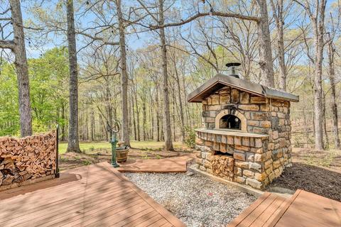118 Hickory Dr, Goodview, VA 24095 photo 32