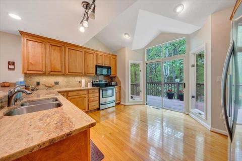 6696 Christopher Dr, Roanoke, VA 24018 photo 14