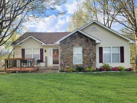 90 Chenault St, Buchanan, VA 24066 photo 34