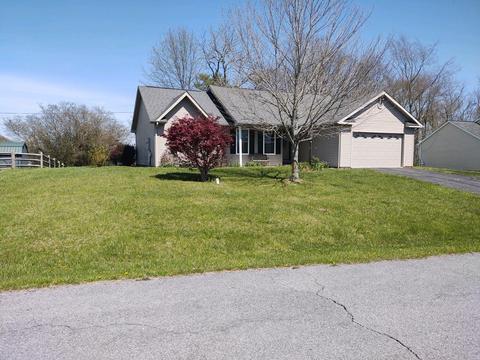 2005 Travis Ln, Pulaski, VA 24301 photo 5