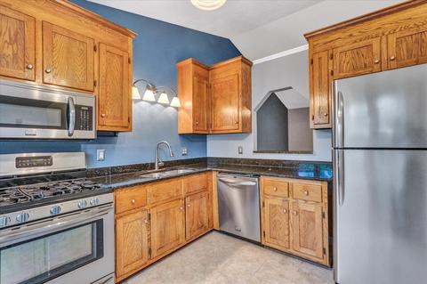 3348 Springtree Dr NE, Roanoke, VA 24012 photo 6