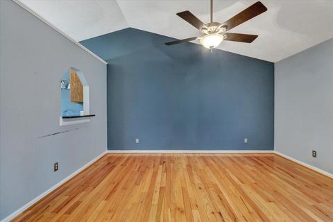 3348 Springtree Dr NE, Roanoke, VA 24012 photo 4
