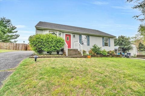 3348 Springtree Dr NE, Roanoke, VA 24012 photo 2