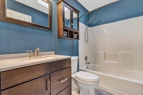 3348 Springtree Dr NE, Roanoke, VA 24012 photo 8