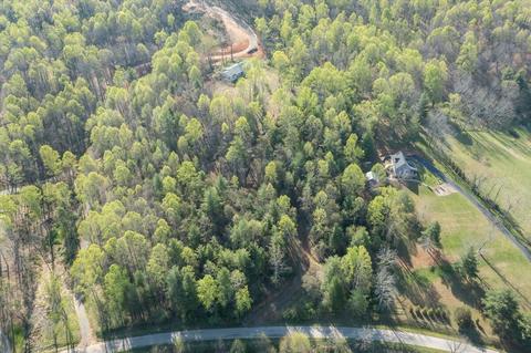 1381 Epperly Mill Rd SW, Floyd, VA 24091 photo 2