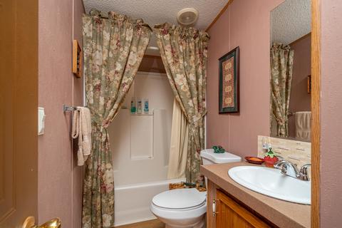 64 Hemlock Ln, Buchanan, VA 24066 photo 14