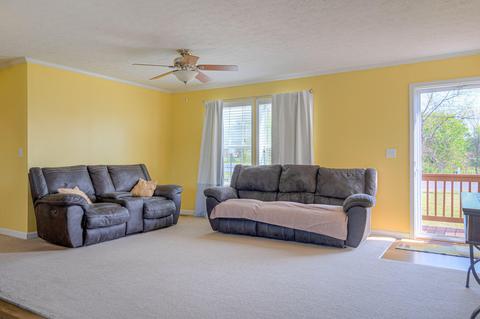 5447 Vaughan Ave, Dublin, VA 24084 photo 6