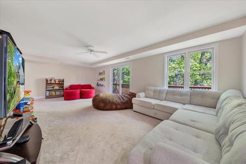 5586 Highfields Rd, Roanoke, VA 24018 photo 5