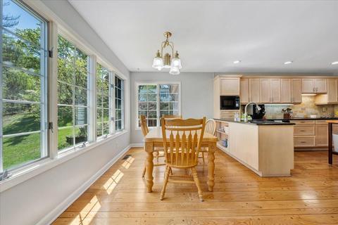 5586 Highfields Rd, Roanoke, VA 24018 photo 8