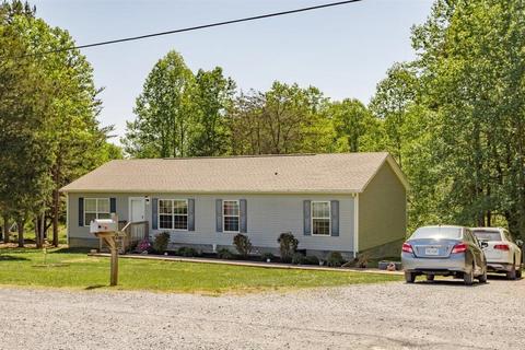 207 Oakridge Dr, Thaxton, VA 24174 photo 2