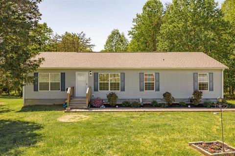 207 Oakridge Dr, Thaxton, VA 24174 photo 1