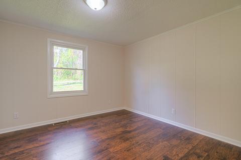5216 Colonial Dr, Dublin, VA 24084 photo 17