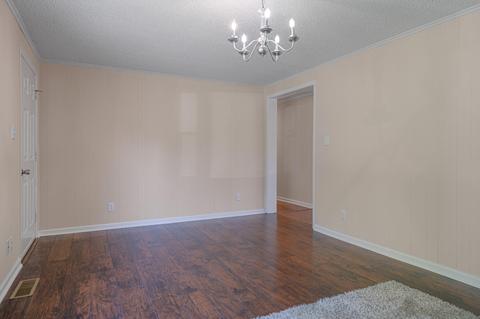 5216 Colonial Dr, Dublin, VA 24084 photo 6