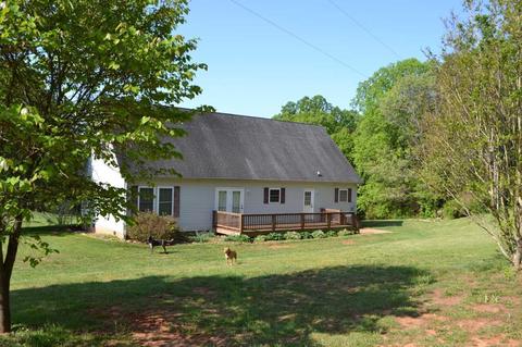 3964 Circle Creek Rd, Penhook, VA 24137 photo 2