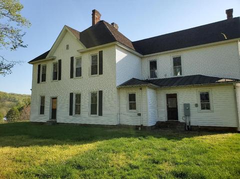 17749 Main St, Buchanan, VA 24066 photo 7