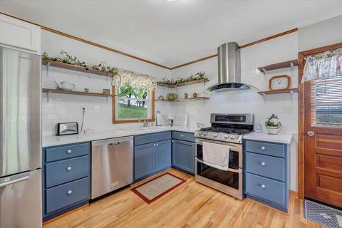 3744 Carson Rd NE, Roanoke, VA 24012 photo 7