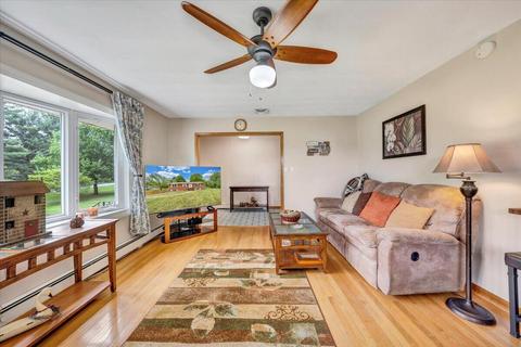 3744 Carson Rd NE, Roanoke, VA 24012 photo 4