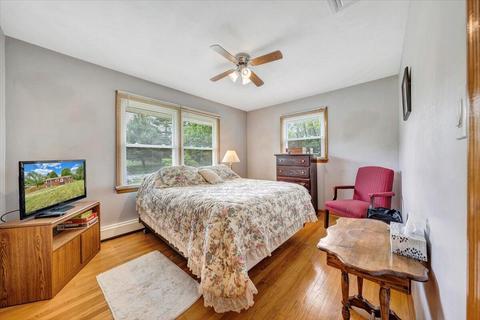 3744 Carson Rd NE, Roanoke, VA 24012 photo 17