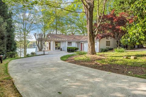 514 Anchor Dr, Moneta, VA 24121 photo 3