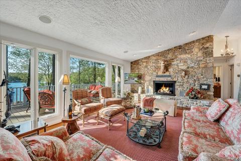 514 Anchor Dr, Moneta, VA 24121 photo 15