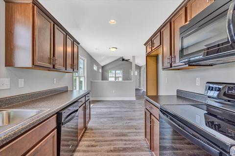 540 Pine St, Vinton, VA 24179 photo 10