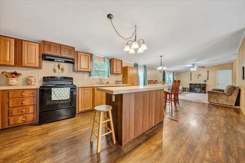 3368 Old Forge Rd, Callaway, VA 24067 photo 9